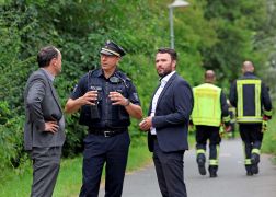 Zwoelf Verletzte Schwerer Strassenbahn Unfall In Jena  13